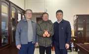 明星换脸色情
领导看望慰问困难师生党员